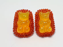 Load image into Gallery viewer, Gummy Bear (Studs)
